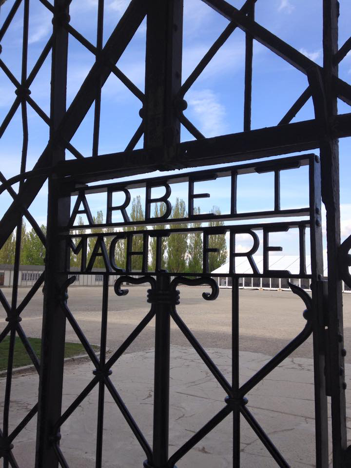 Porten inn til KZ Dachau