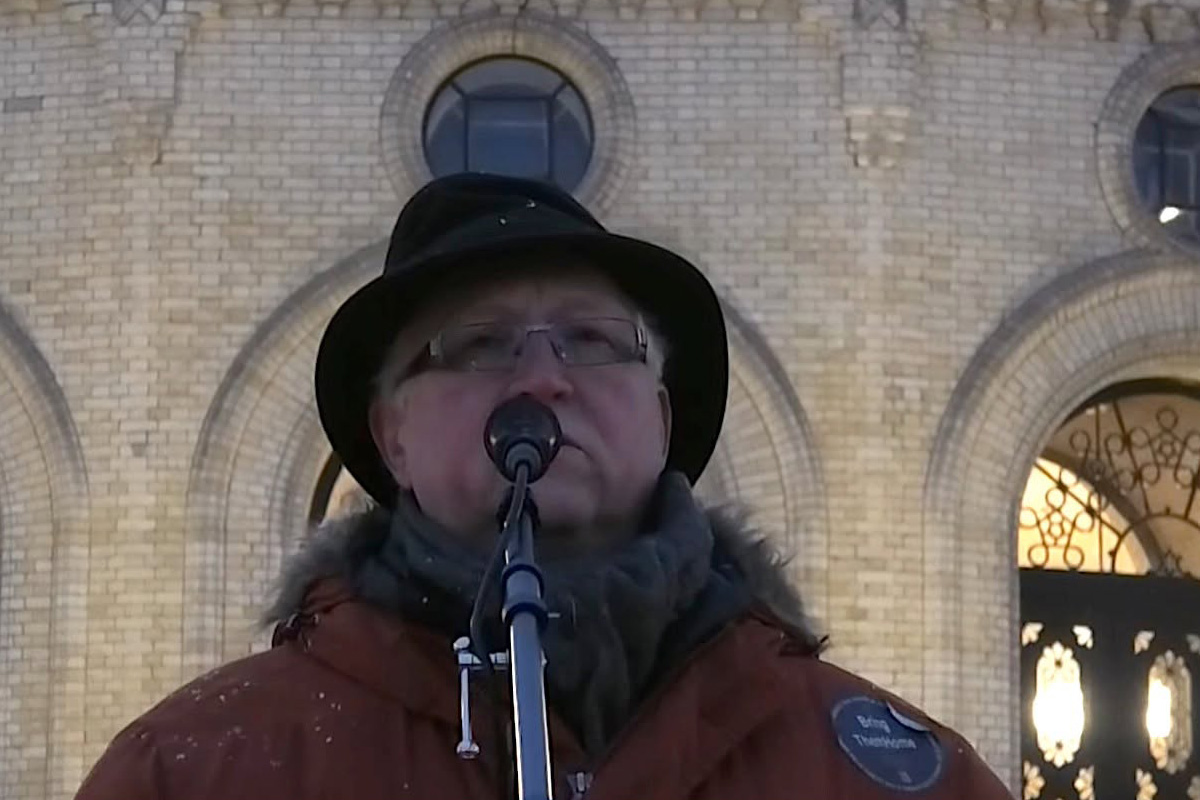 Robert Hercz under markeringen av Holocaustdagen