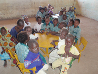 Klasserom i Day Care Center i Sutukoba
